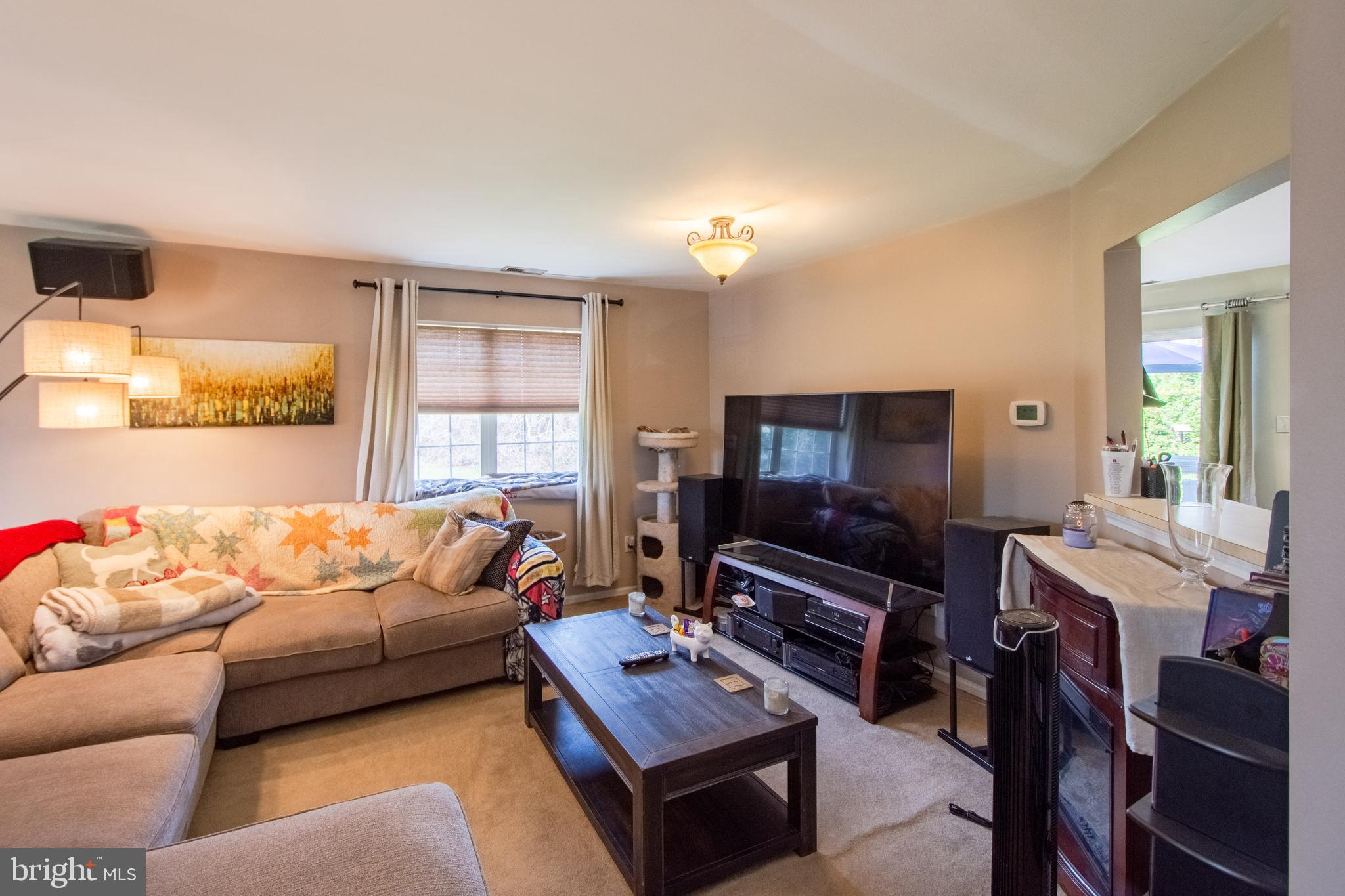 731 Rutland Court Sewell, NJ 08080 - Photo 5 of 19 Gallery Image 5