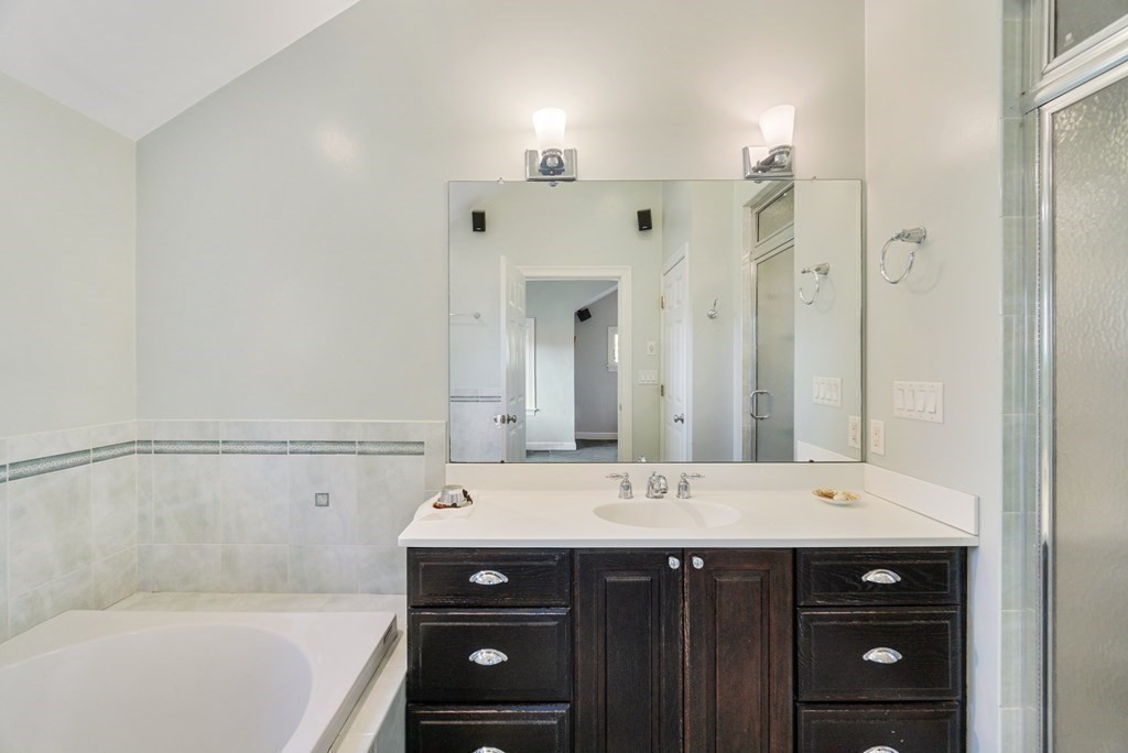 63 Martin Road Milton, MA 02186 - Photo 16 of 19