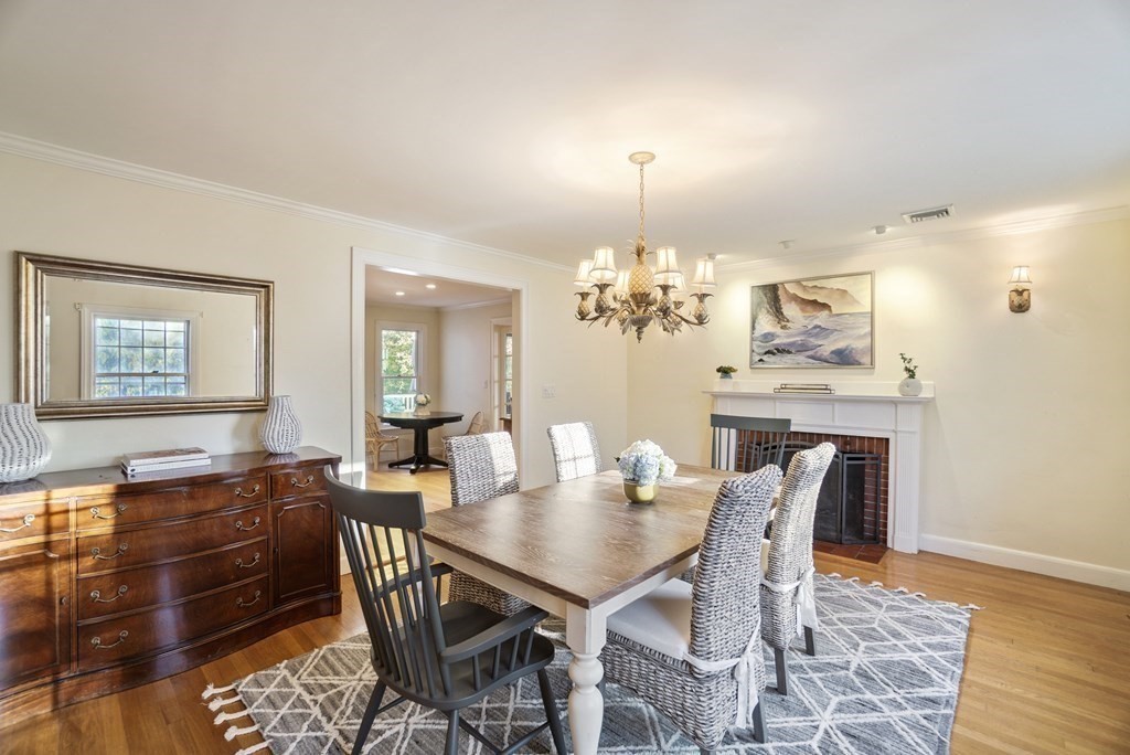 63 Martin Road Milton, MA 02186 - Photo 4 of 19