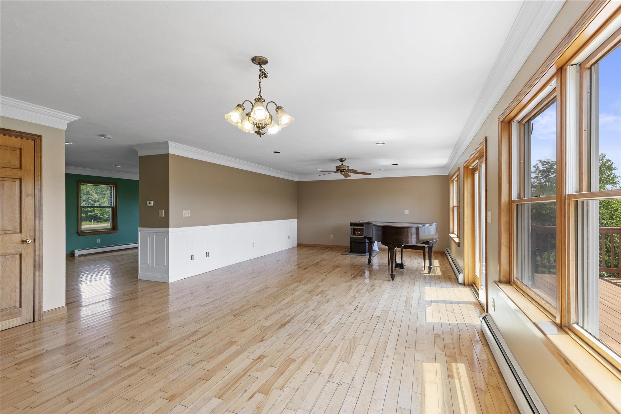 256 Ten Rod Road Farmington, NH 03835 - Photo 18 of 40