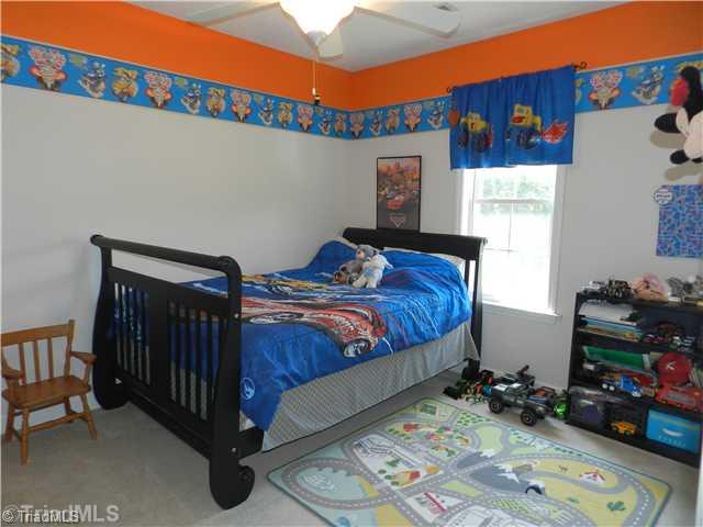 1604 Mountain View Road King, NC 27021 - Photo 11 of 16 2nd Bedroom.