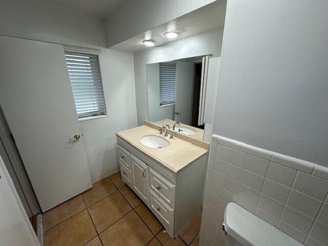 399 Southwest 8th Terrace Boca Raton, FL 33486 - Photo 22 of 36 IMG_2581