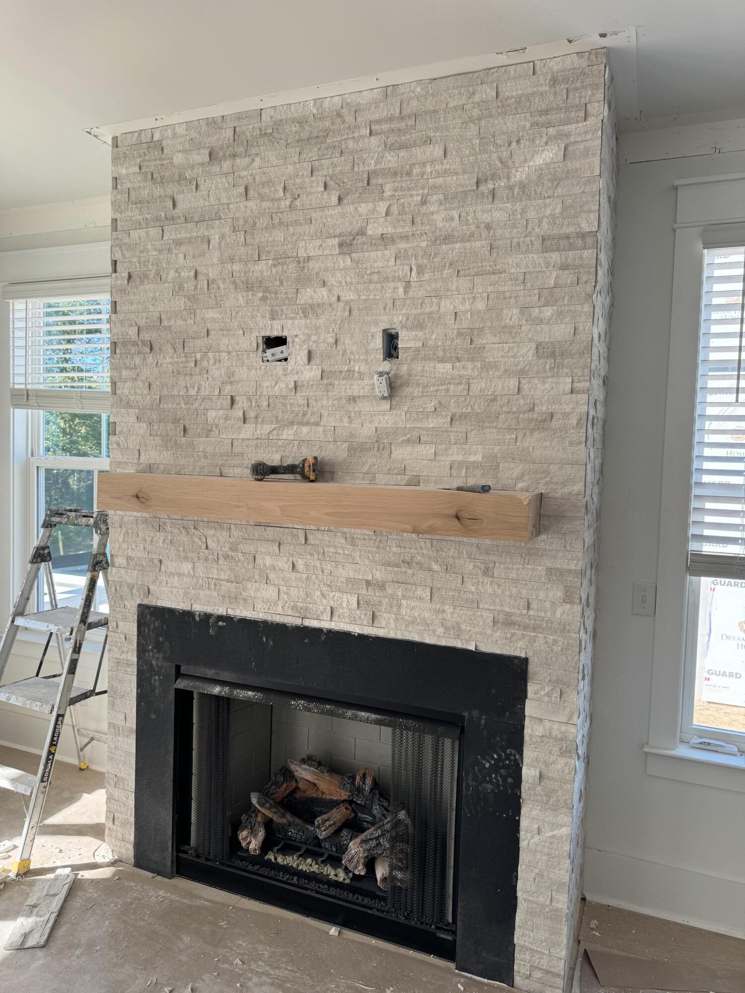 744 Minton Road Charleston, SC 29412 - Photo 4 of 42 IMG_6140