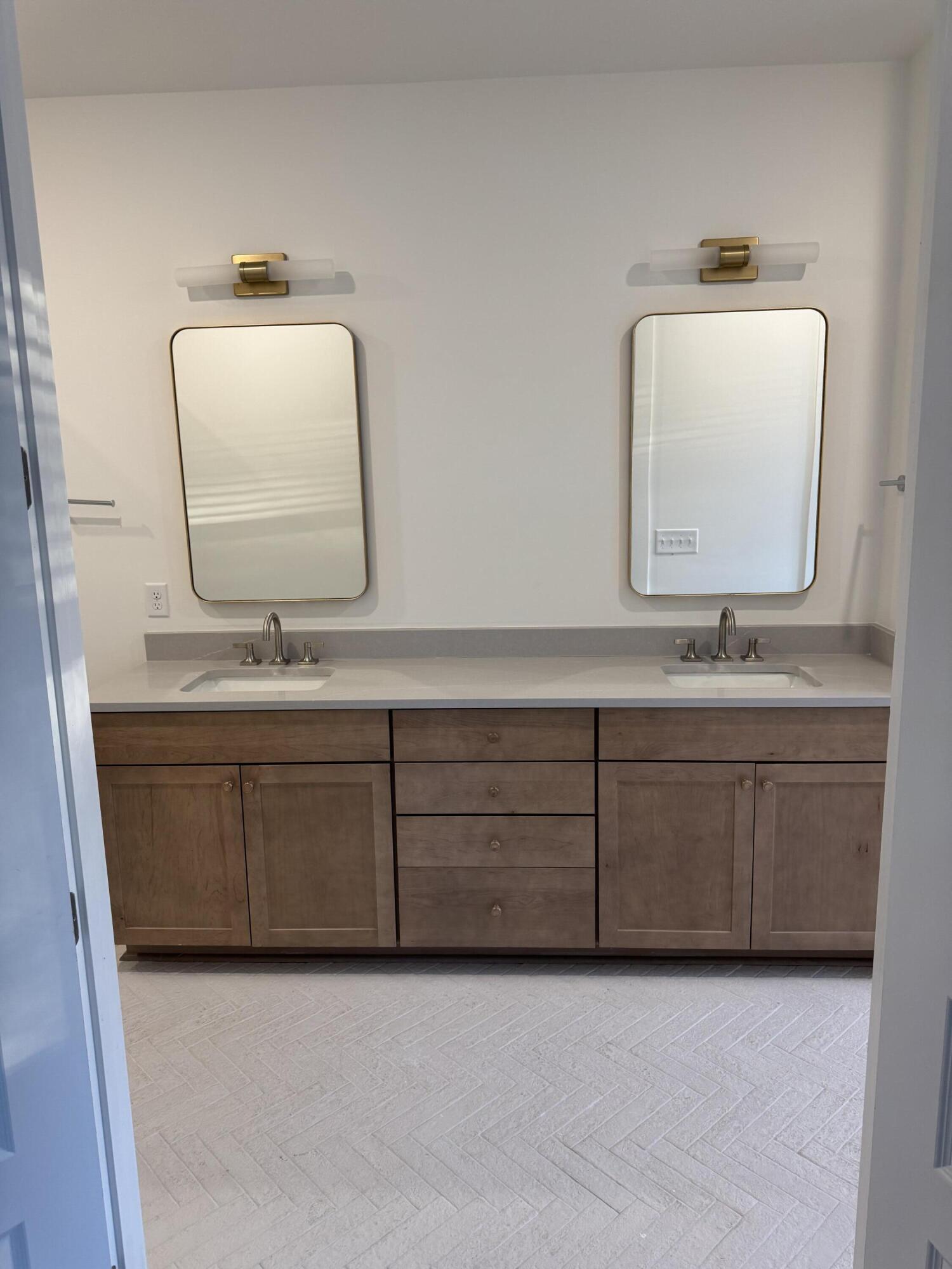 744 Minton Road Charleston, SC 29412 - Photo 8 of 42 IMG_6480