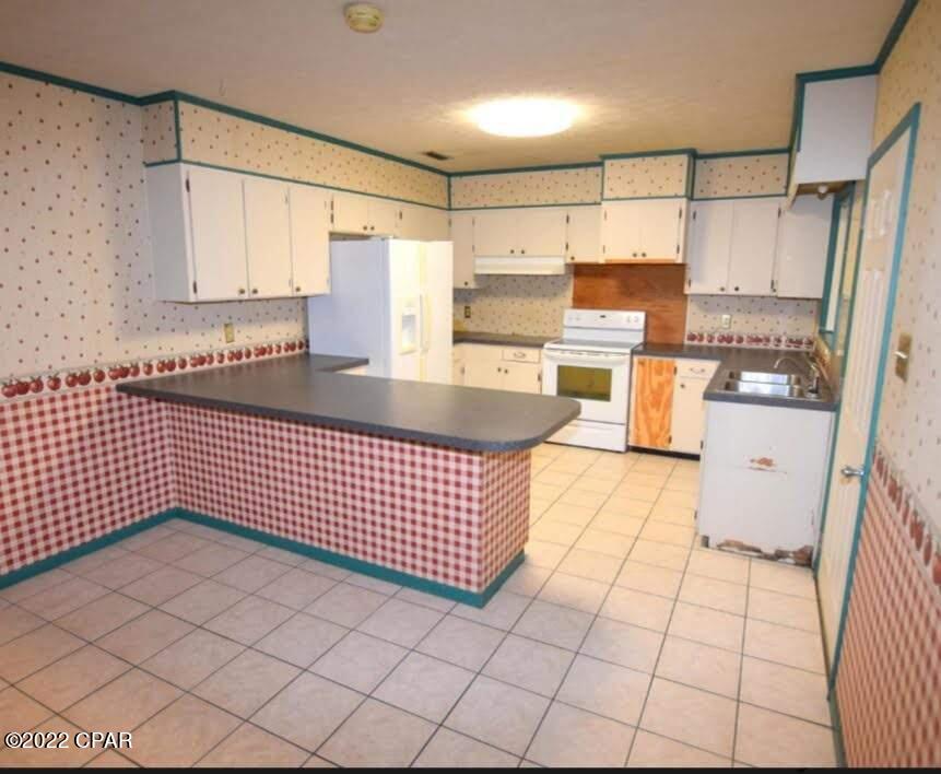 461 Corbin Road Cottondale, FL 32431 - Photo 15 of 24