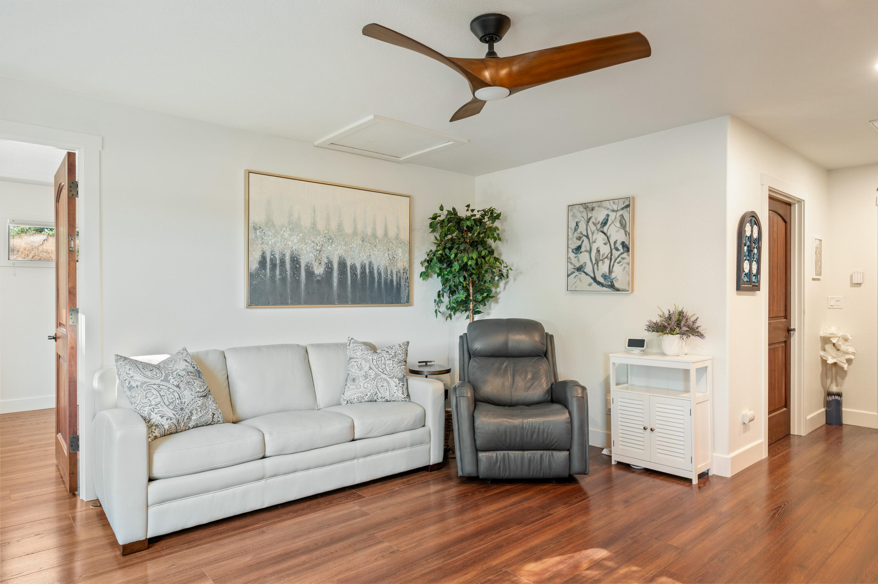 2550 Elk Grove Road Solvang, CA 93463 - Photo 14 of 74 a living room with furniture and a flat screen tv