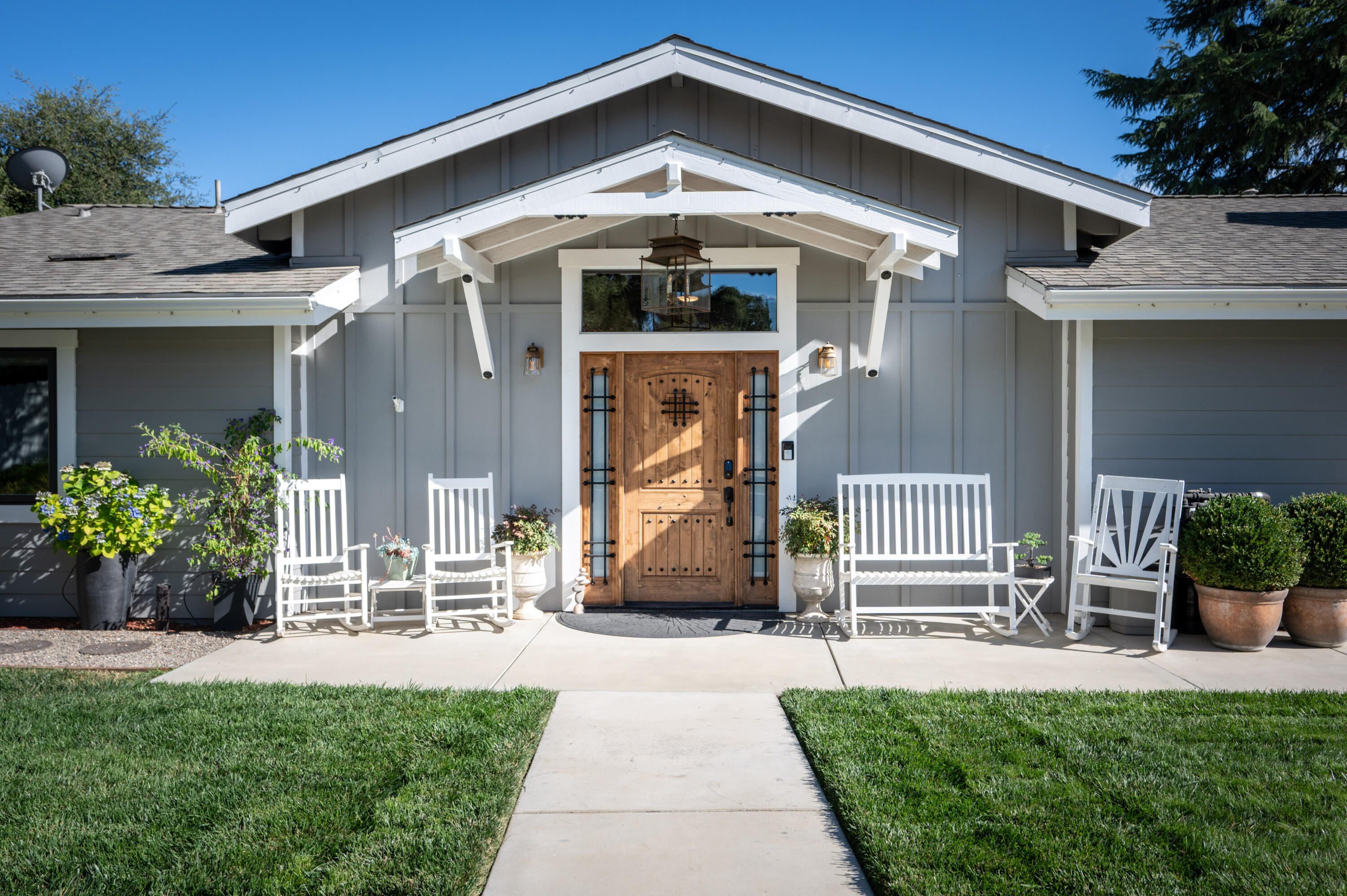 2550 Elk Grove Road Solvang, CA 93463 - Photo 4 of 74 a front view of a house with a yard