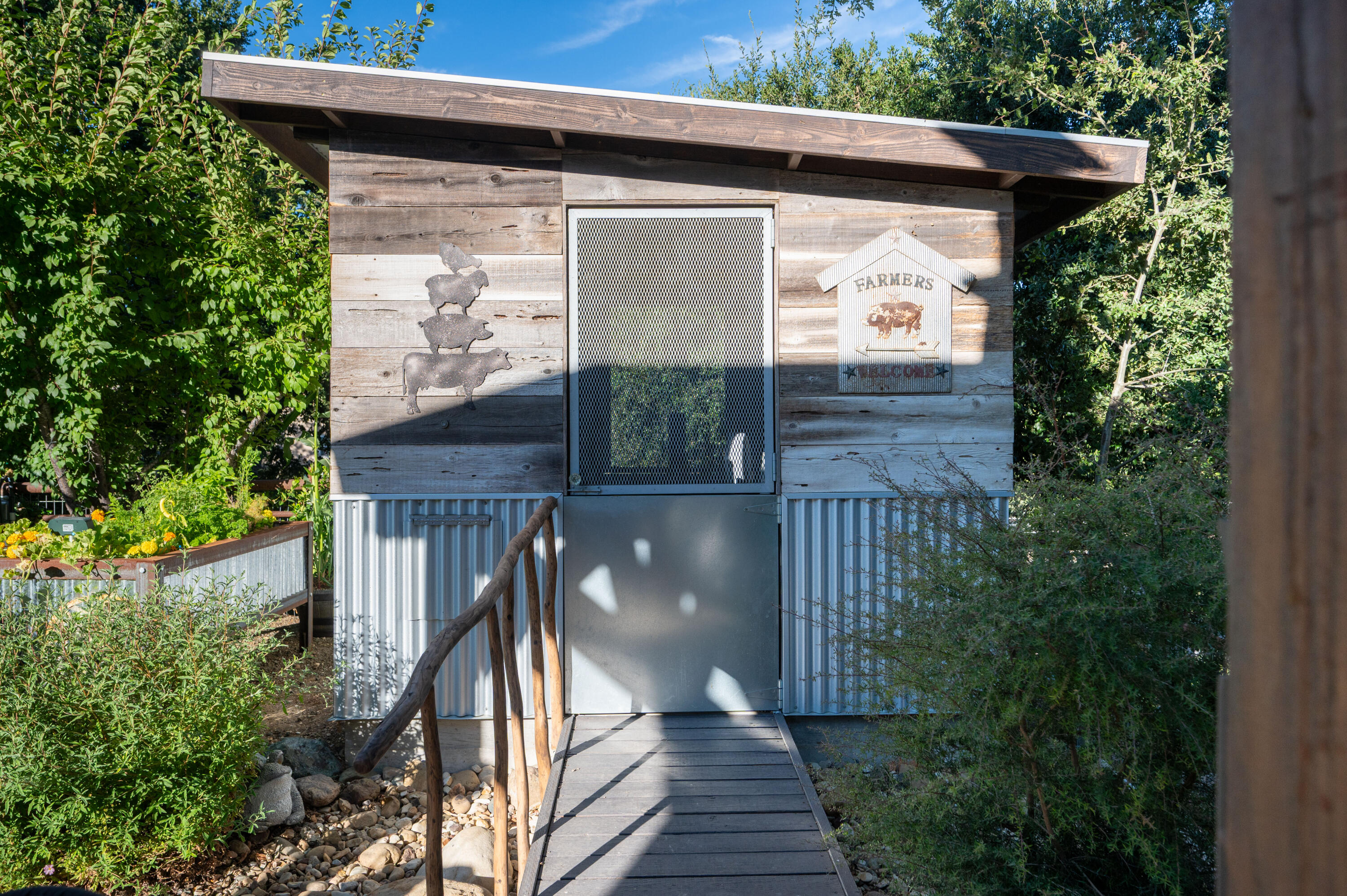2550 Elk Grove Road Solvang, CA 93463 - Photo 44 of 74 2550 Elk Grove Road