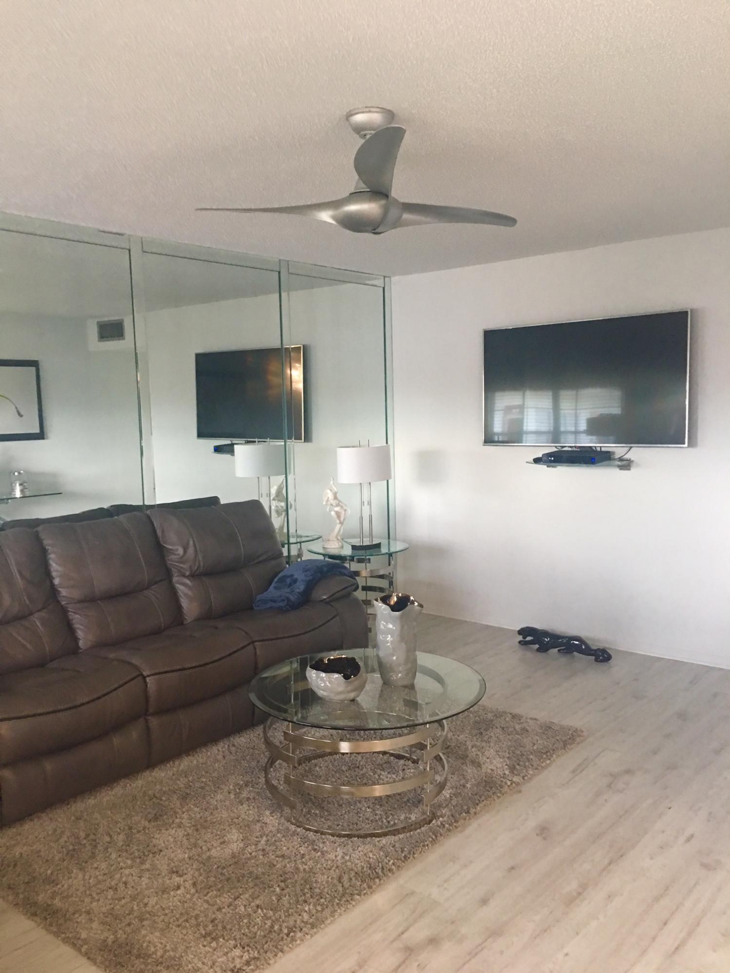 494 Fanshaw Drive, Unit L Boca Raton, FL 33434 - Photo 9 of 10 Albert living rm