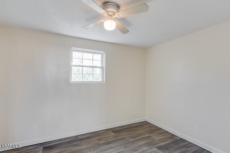 808 Fowler Street Clinton, TN 37716 - Photo 14 of 26 Gallery Image 14