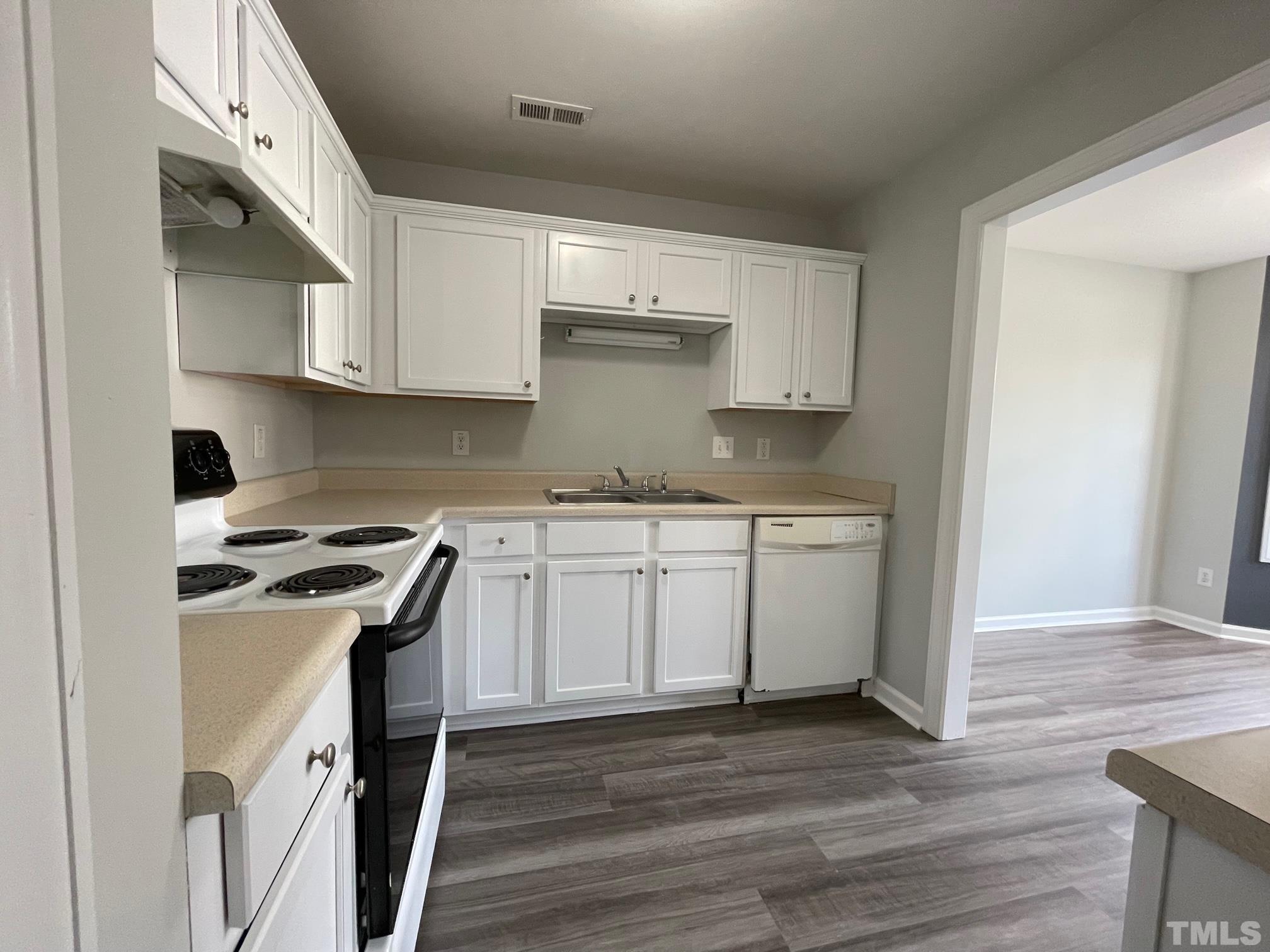 314 South Raleigh Street Angier, NC 27501 - Photo 6 of 21 Gallery Image 6