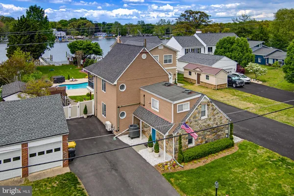 $1,100,000 | 2006 Poplar Ridge Road, Pasadena, MD 21122