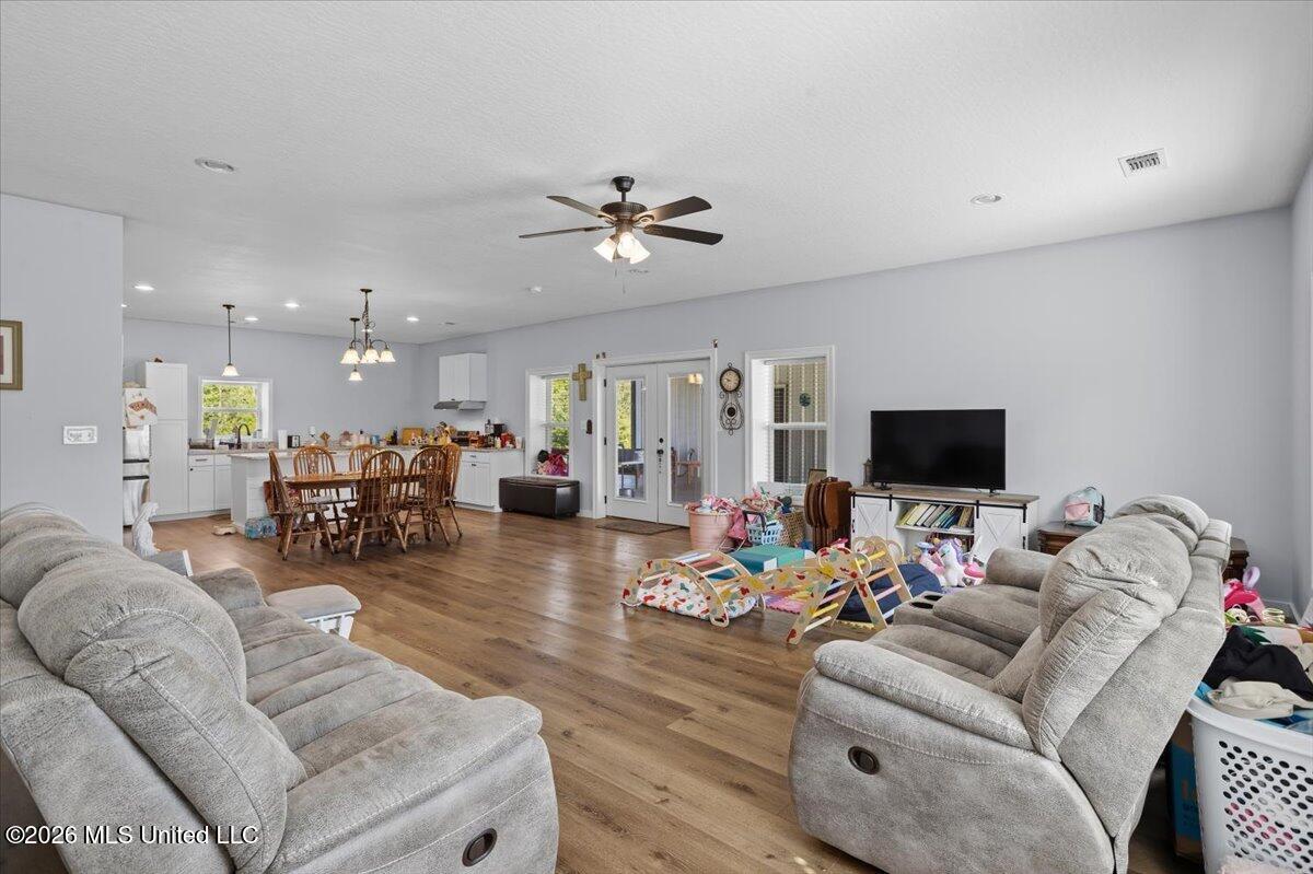 299 Lott Town Road Sumrall, MS 39482 - Photo 9 of 24 11-HJ0A5508