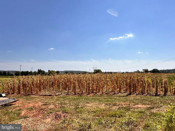 $525,000 | 27 Lausch Road, Denver, PA 17517