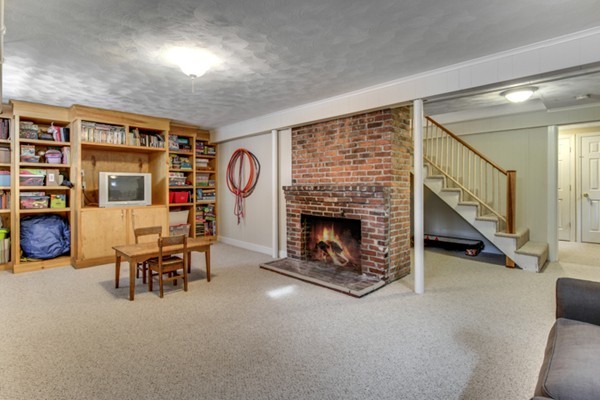 141 Paul Revere Road Needham, MA 02494 - Photo 20 of 23 Gallery Image 20