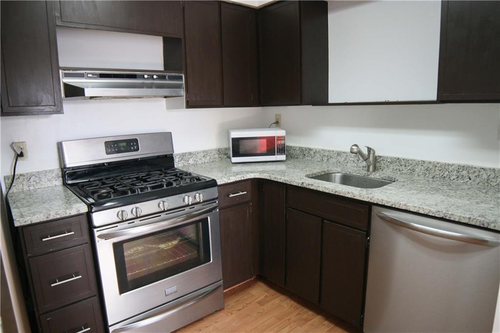 5 Bayard Road, Unit 813 Shadyside, PA 15213 - Photo 5 of 22 Gallery Image 5