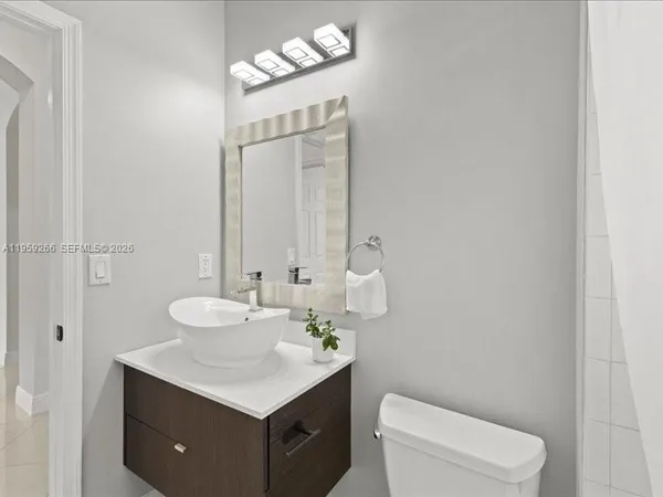 $8,200 | 1819 Mariners Lane, Unit 1819, Weston, FL 33327