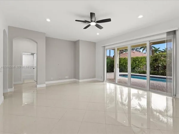 $8,200 | 1819 Mariners Lane, Unit 1819, Weston, FL 33327