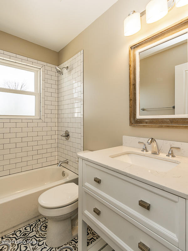 122 Overlook Road Louisville, KY 40229 - Photo 28 of 42 _ADS1210