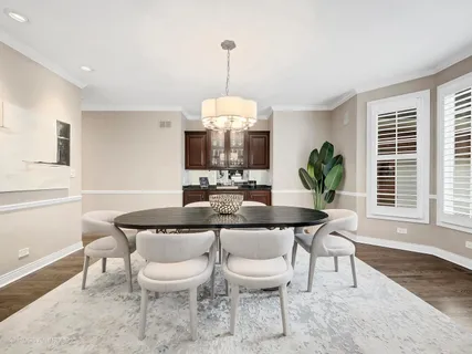 $1,980,000 | 4636 Lawn Avenue, Western Springs, IL 60558