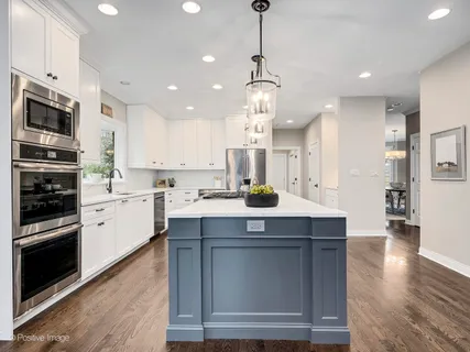 $1,980,000 | 4636 Lawn Avenue, Western Springs, IL 60558