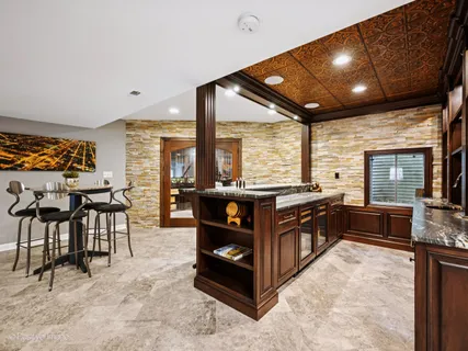 $1,980,000 | 4636 Lawn Avenue, Western Springs, IL 60558