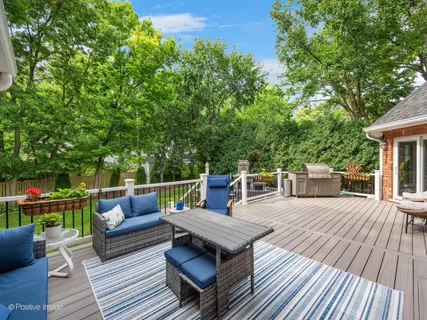 $1,980,000 | 4636 Lawn Avenue, Western Springs, IL 60558