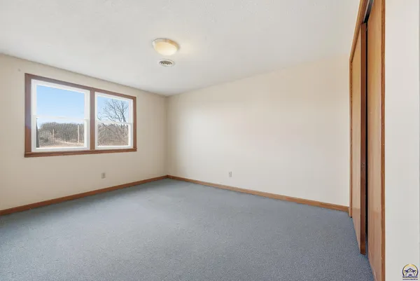 $390,000 | 2879 27th Street, Topeka, KS 66617
