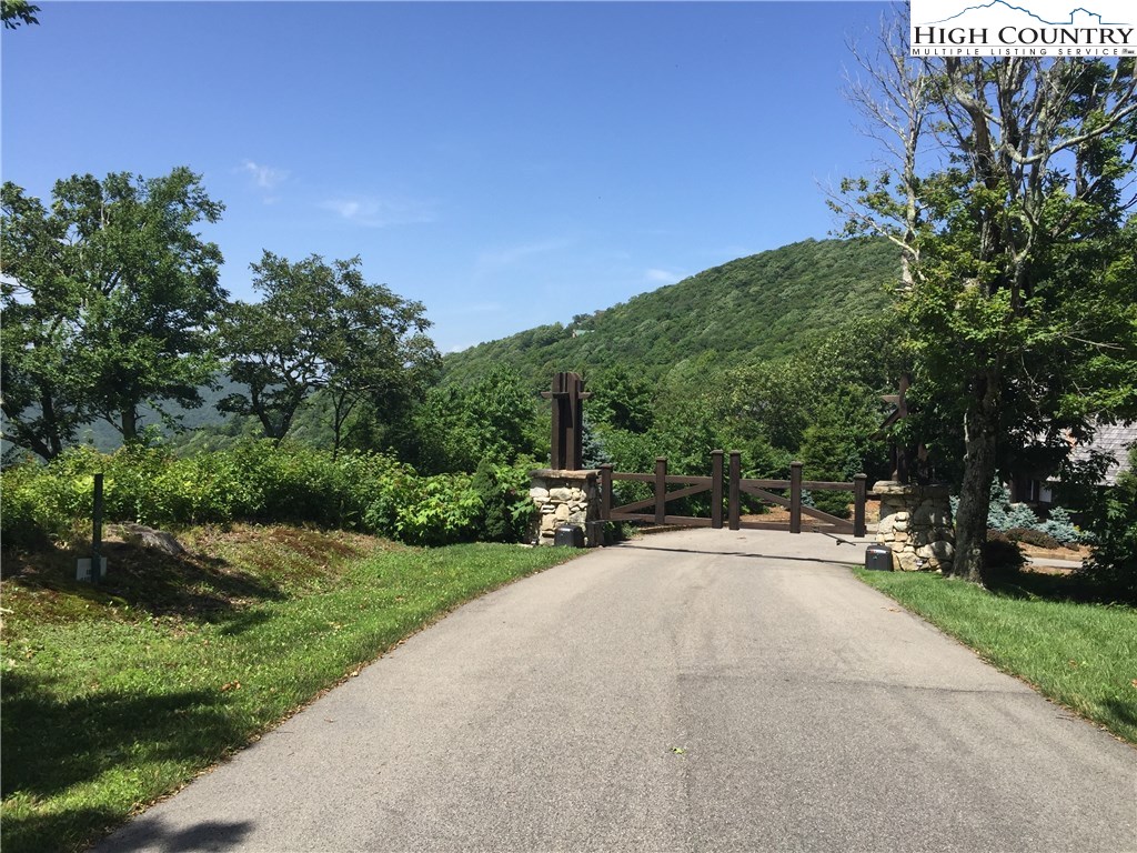 Lot 8 Crown Point Road West Jefferson, NC 28694 - Photo 13 of 19 Gallery Image 13