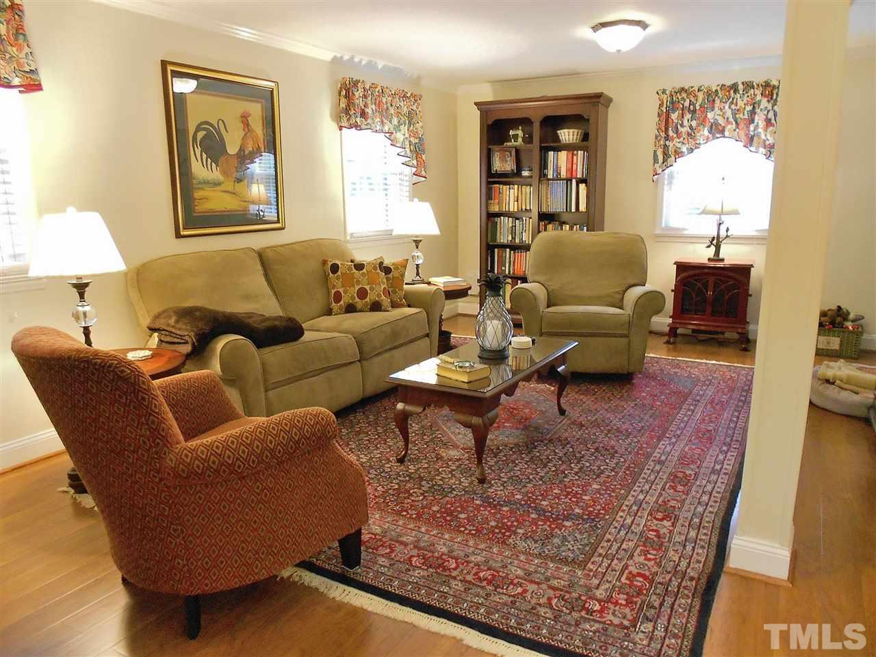 319 Glen Valley Road Raleigh, NC 27609 - Photo 2 of 25 Gallery Image 2