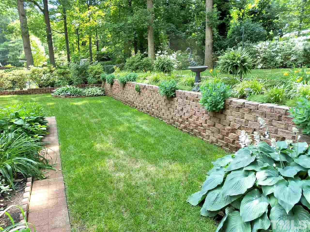 319 Glen Valley Road Raleigh, NC 27609 - Photo 15 of 25 Gallery Image 15