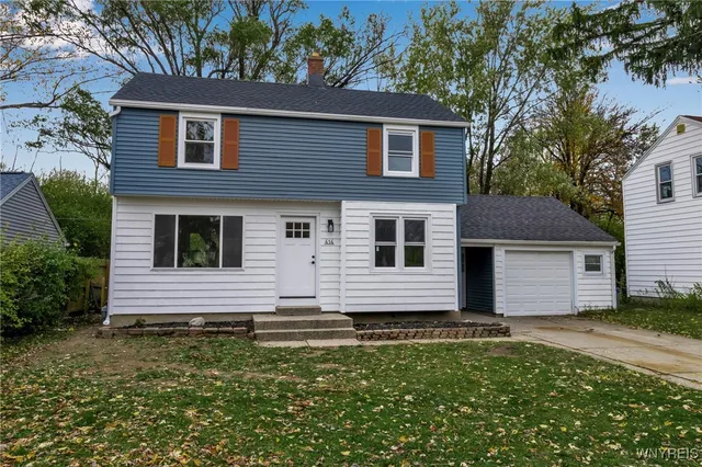 $299,900 | 414 Longmeadow Road, Amherst, NY 14226