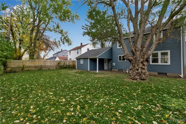 $299,900 | 414 Longmeadow Road, Amherst, NY 14226