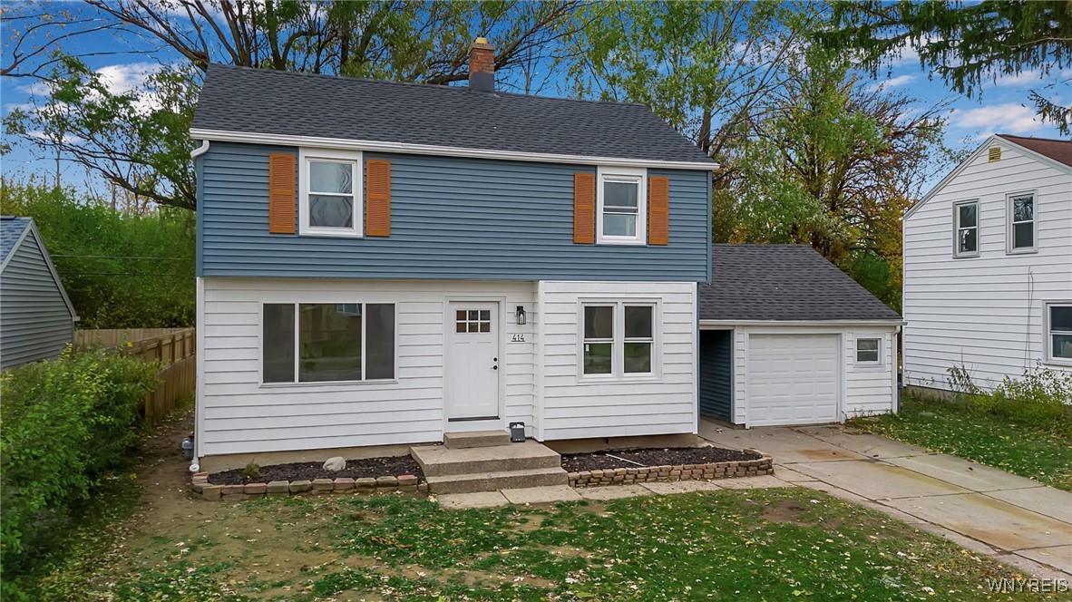 414 Longmeadow Road Amherst, NY 14226 - Photo 2 of 46