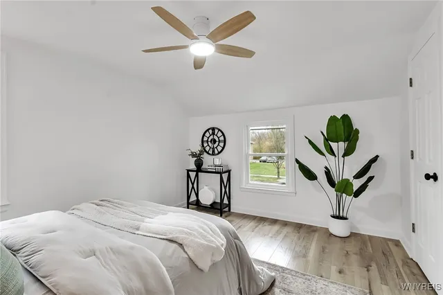 $299,900 | 414 Longmeadow Road, Amherst, NY 14226