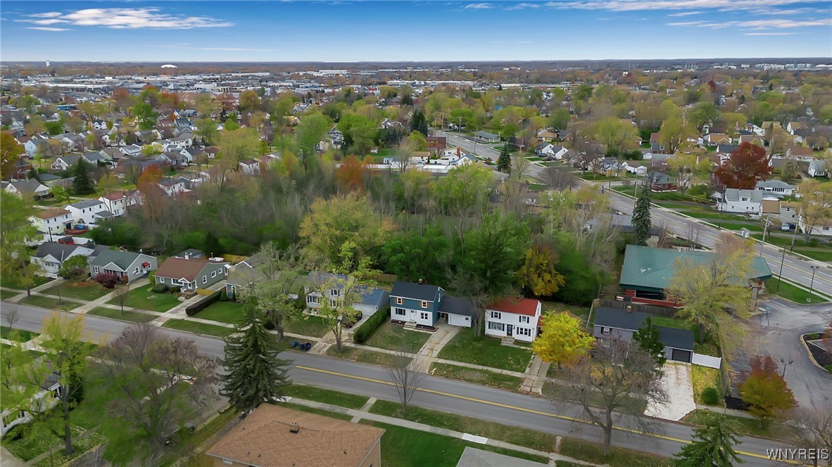 414 Longmeadow Road Amherst, NY 14226 - Photo 8 of 46