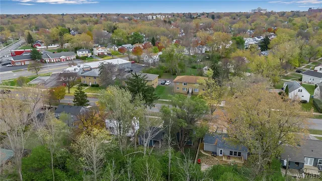 $299,900 | 414 Longmeadow Road, Amherst, NY 14226