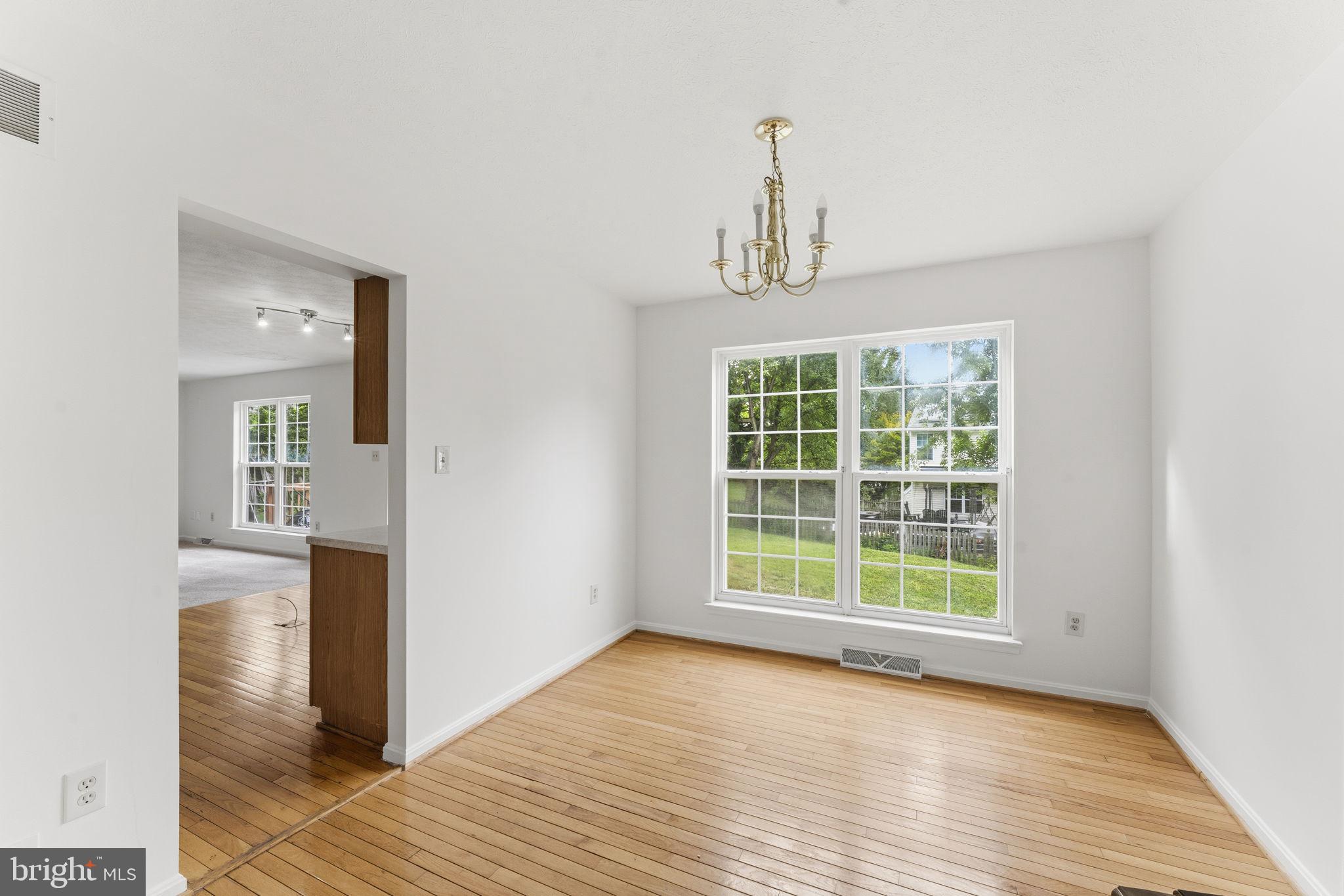 731 Uniontown Road Westminster, MD 21158 - Photo 10 of 45 Gallery Image 10