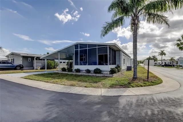 a view of a house with entertaining space
