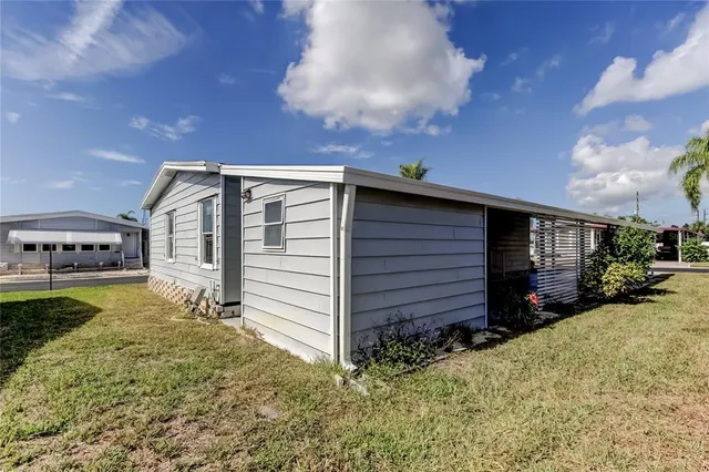 a view of a storage & utility room