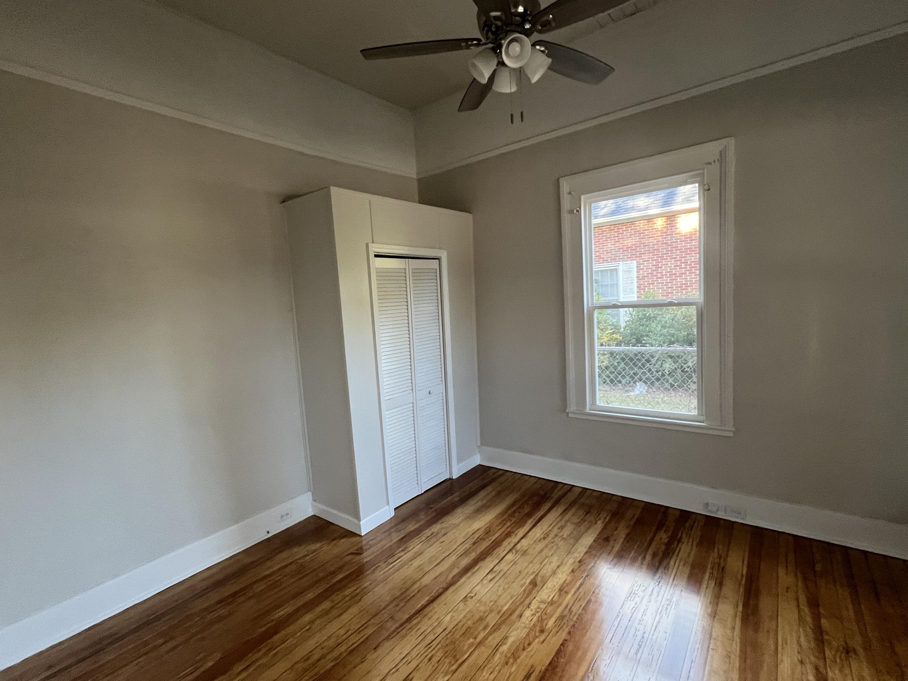 104 Calhoun Street Johnston, SC 29832 - Photo 7 of 11 06
