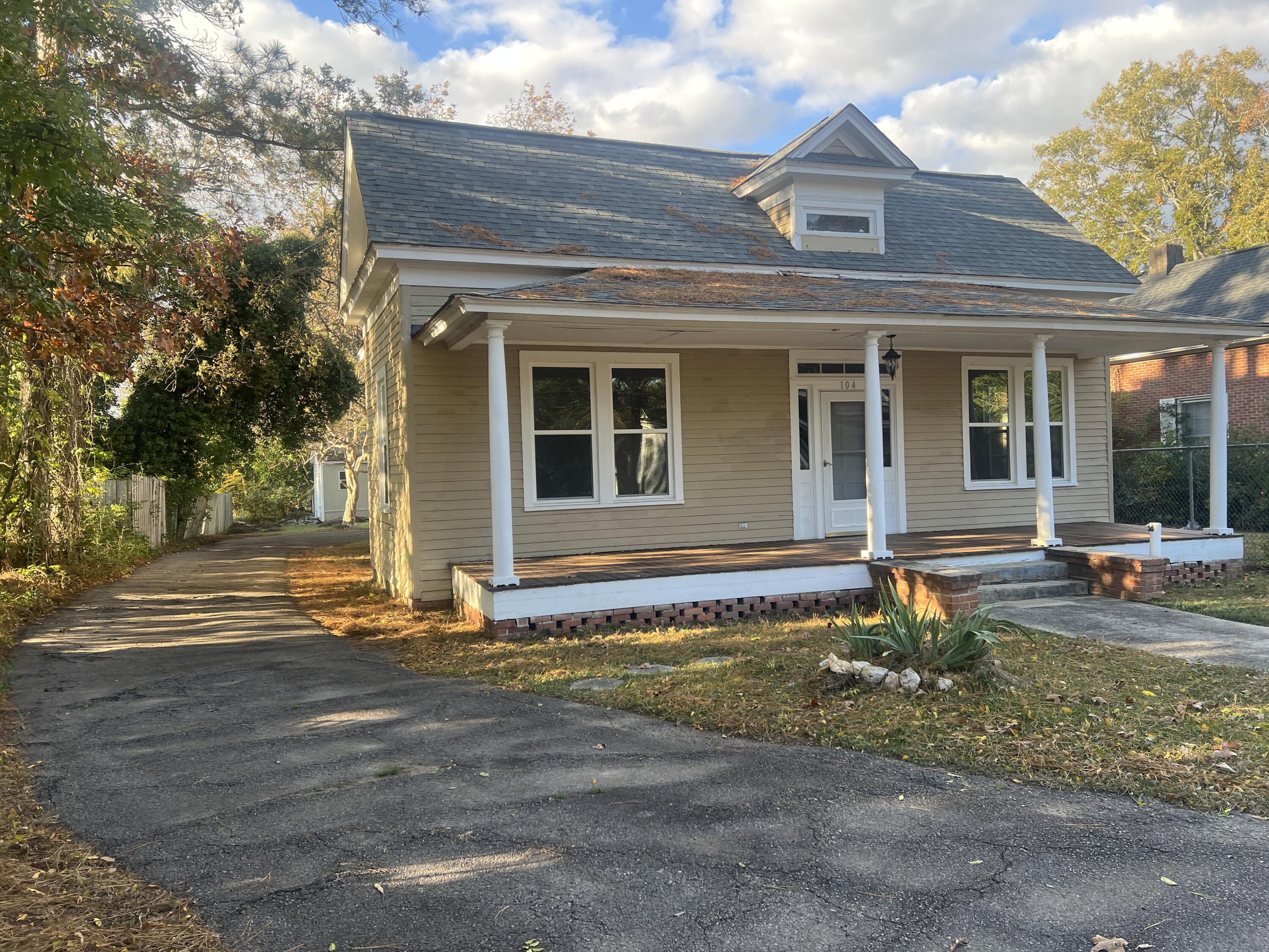 104 Calhoun Street Johnston, SC 29832 - Photo 9 of 11 08