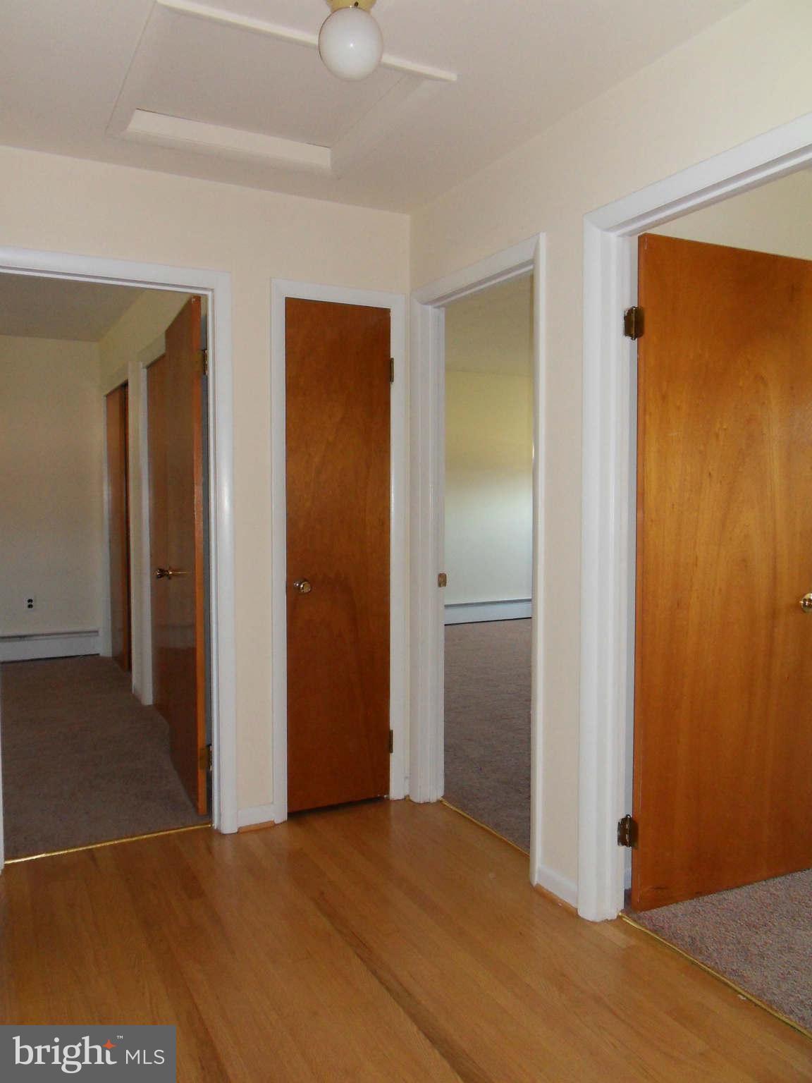 10111 Brandywine Road Clinton, MD 20735 - Photo 16 of 23 Hallway