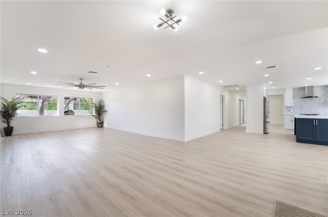 611 East Fairway Road Henderson, NV 89015 - Photo 6 of 55