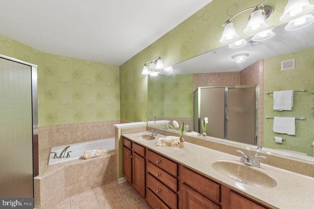 $517,000 | 31568 Winterberry Parkway, Unit 201A, Selbyville, DE 19975