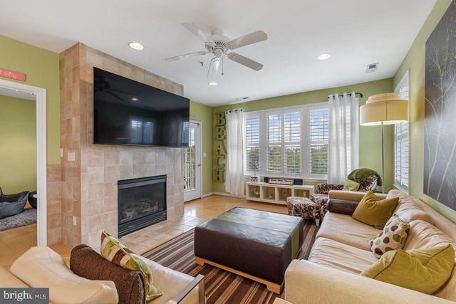 $517,000 | 31568 Winterberry Parkway, Unit 201A, Selbyville, DE 19975