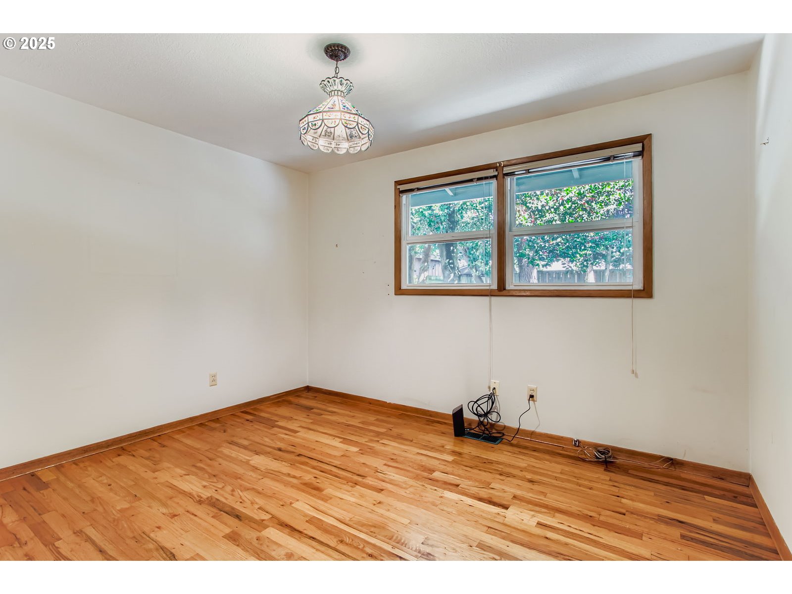 4967 Southeast Logus Road Milwaukie, OR 97222 - Photo 12 of 27 Gallery Image 12