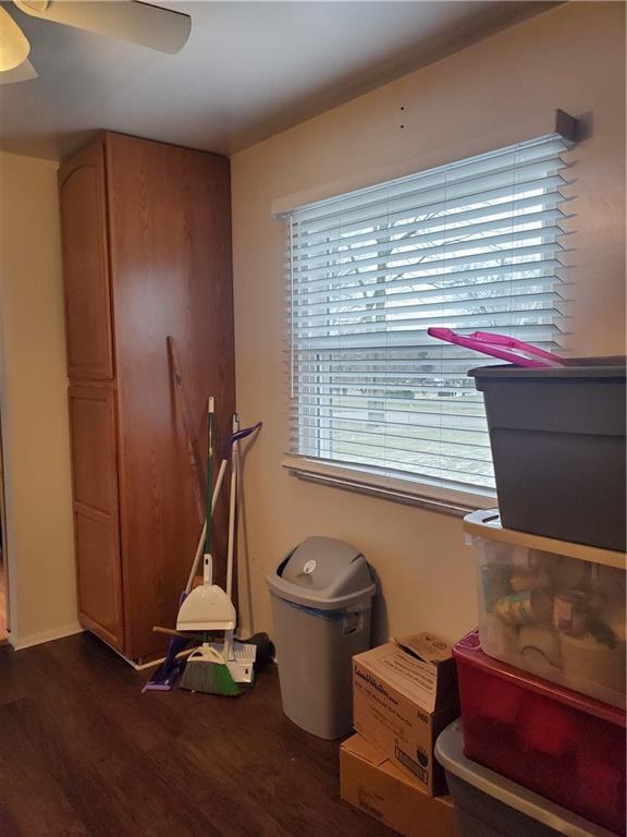 3749 Mann Road Indianapolis, IN 46221 - Photo 5 of 14 Gallery Image 5