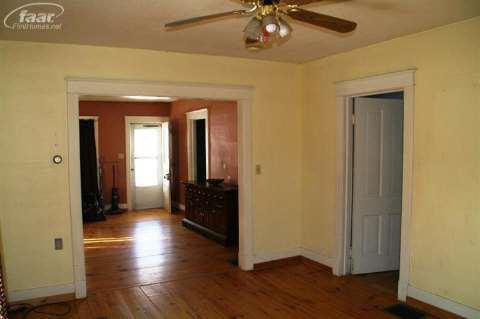 8493 Perry Road Atlas, MI 48411 - Photo 9 of 24 20395174-8.JPG