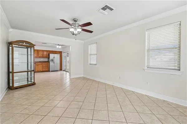 $229,000 | 2220 Ventura Drive, Chalmette, LA 70043